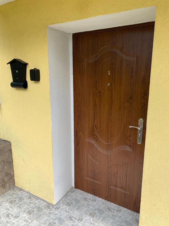 Apartman Stare Mesto Banska Stiavnica Bagian luar foto